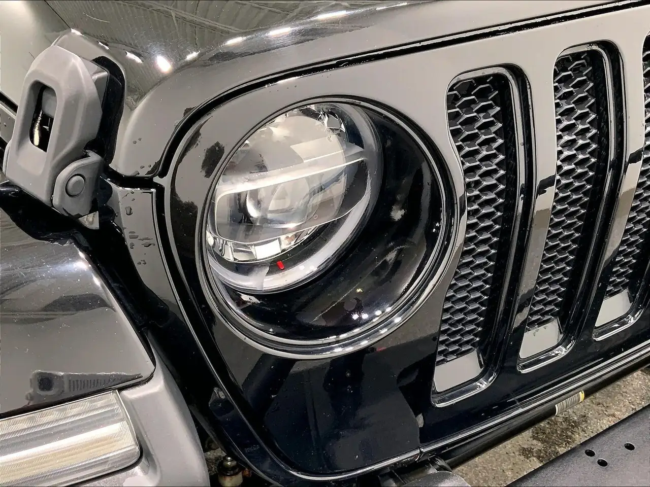 Jeep Wrangler снимка Jeep Wrangler