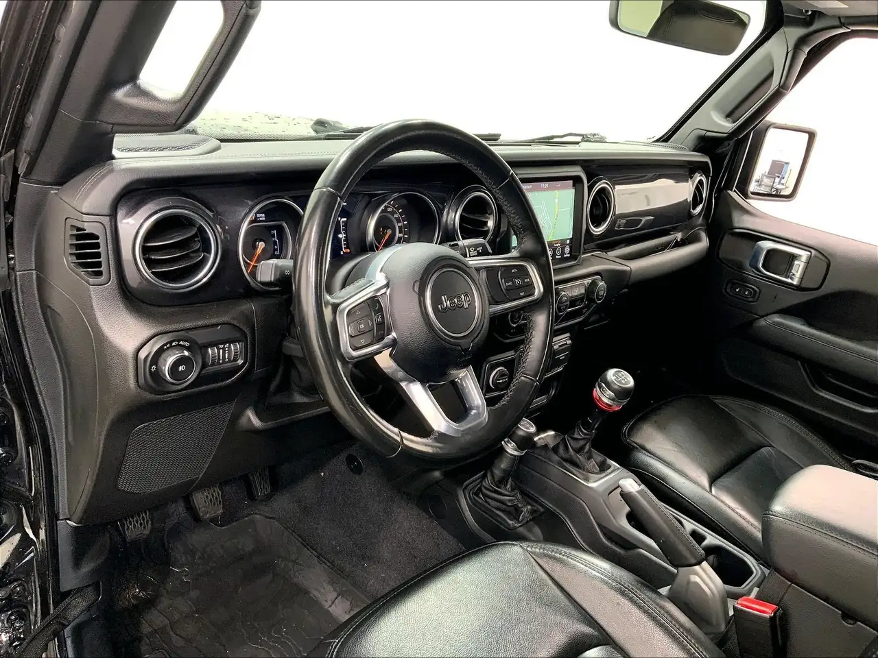 Jeep Wrangler снимка Jeep Wrangler