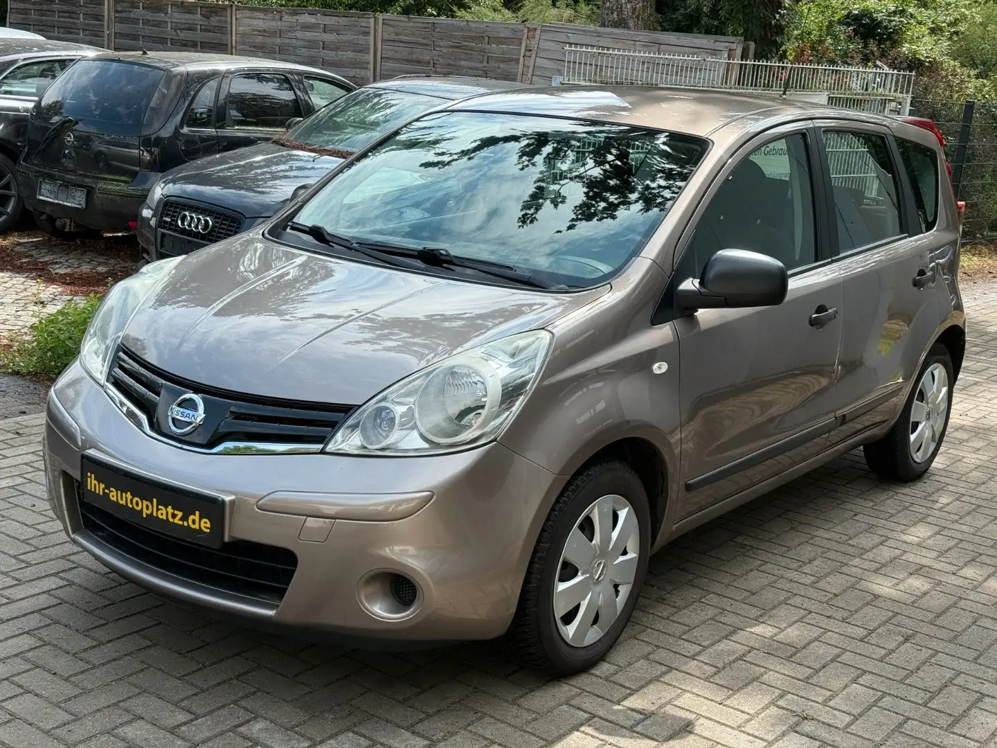 Nissan Note 1.4 Visia Brązowy - 2