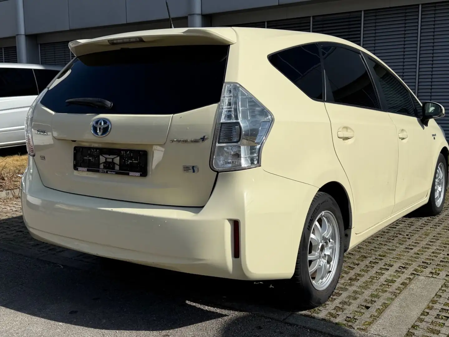 Toyota Prius + Comfort*Leder*7-Sitzer*netto: 8.303€ Weiß - 2