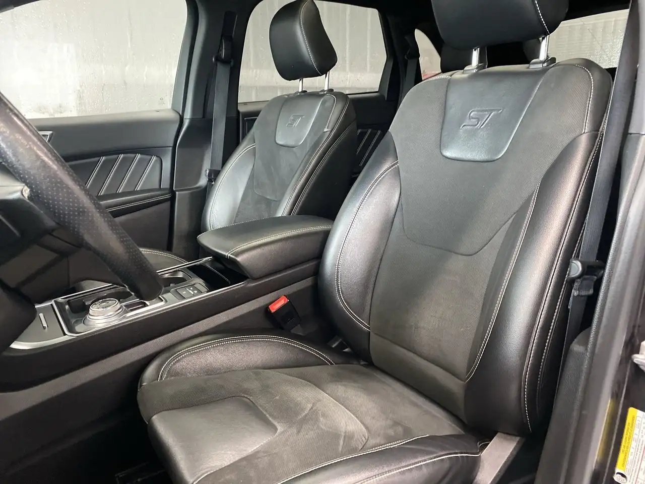 Ford Edge снимка Ford Edge