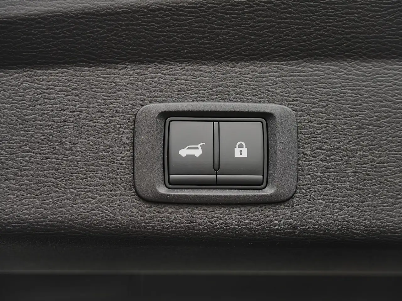 Mitsubishi Outlander снимка Mitsubishi Outlander