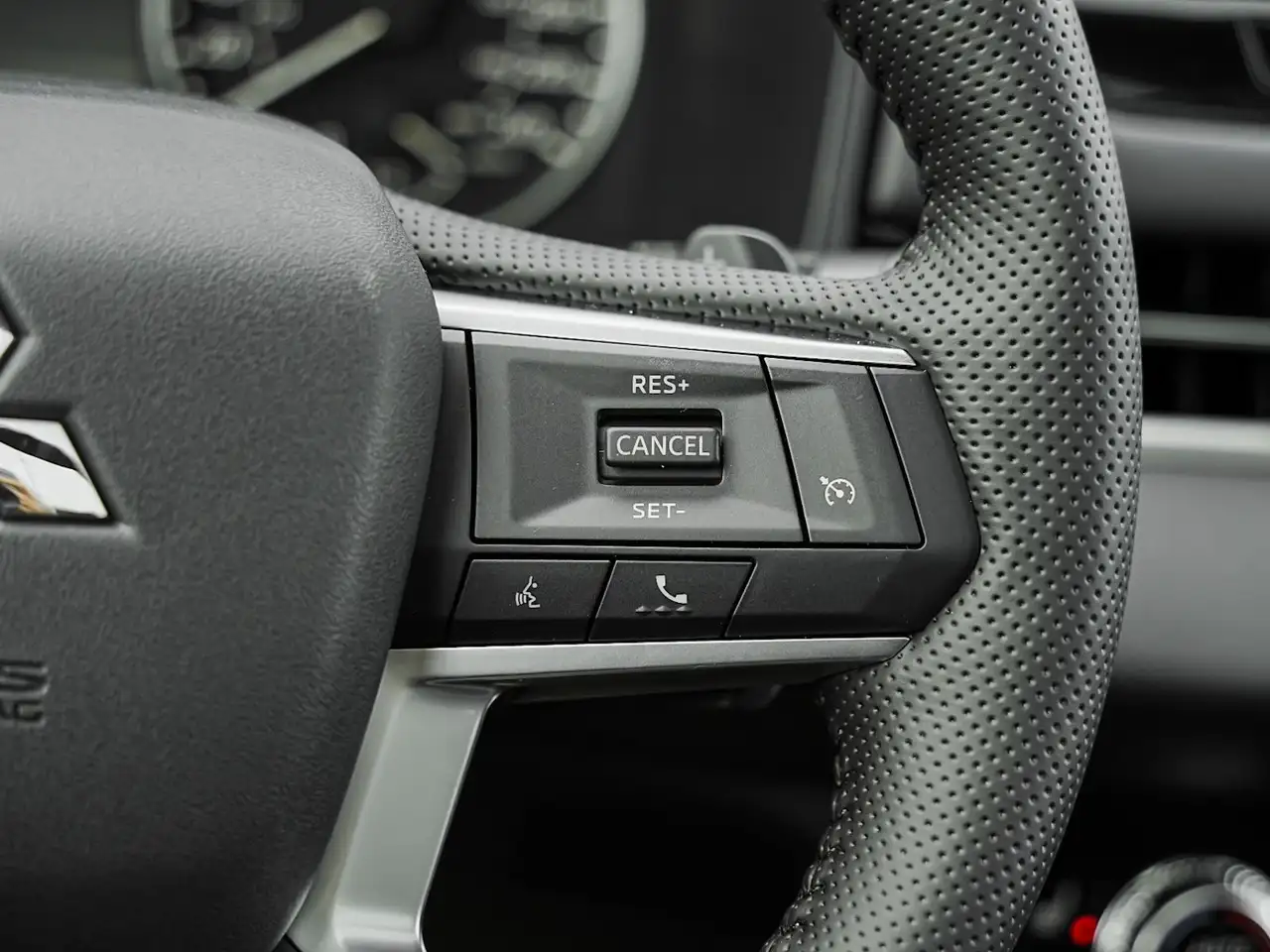 Mitsubishi Outlander снимка Mitsubishi Outlander