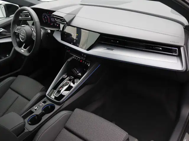 Audi A3 view 10