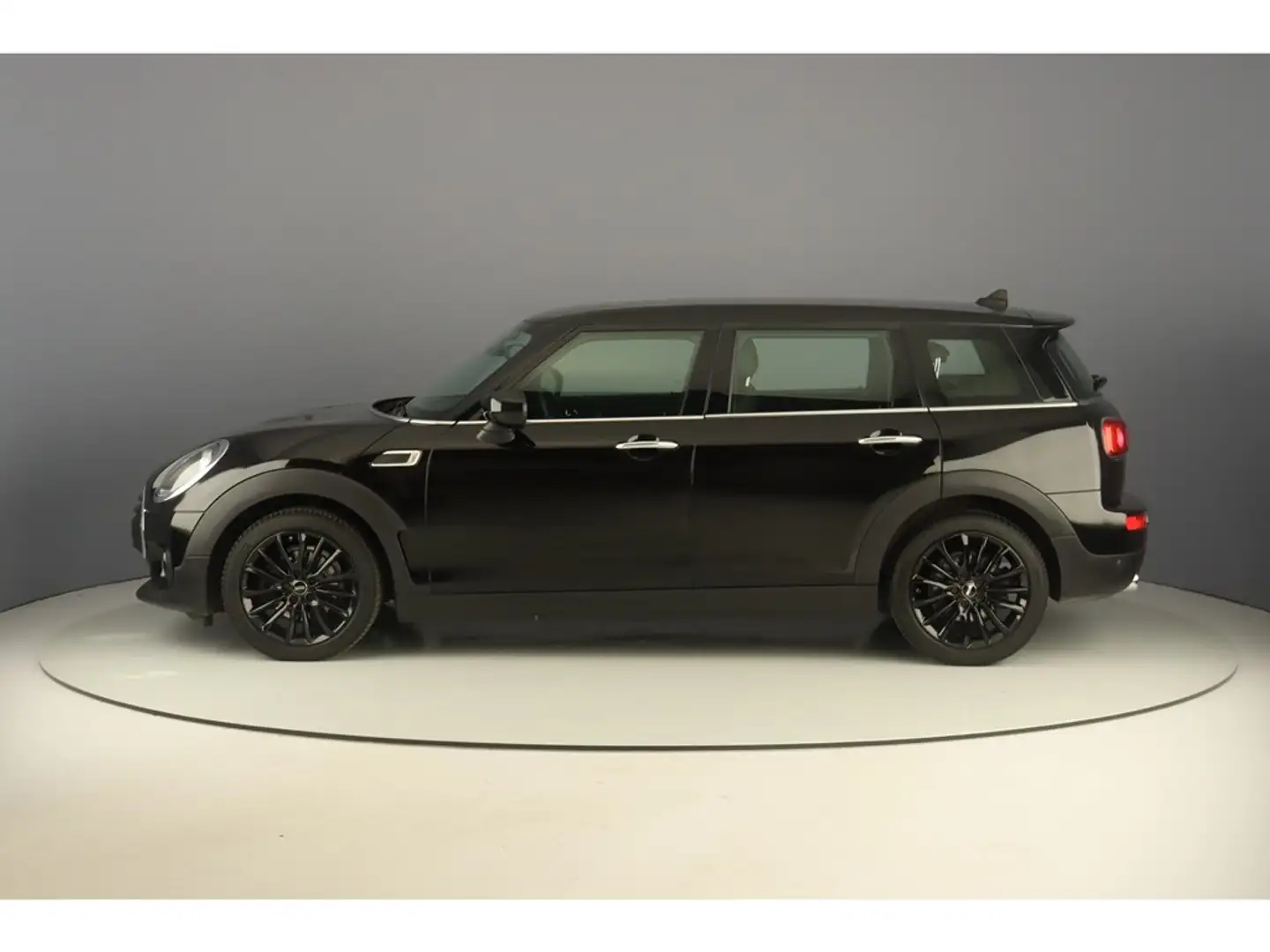 MINI Cooper Clubman 1.5A 136pk Pack Business Noir - 2