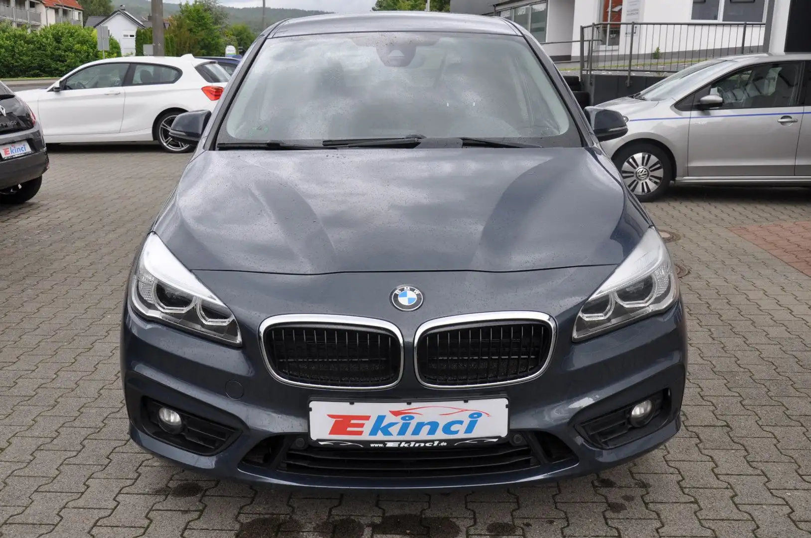BMW 216 Baureihe 2 Gran Tourer 216 d Advantage 7 Sitze Grau - 2