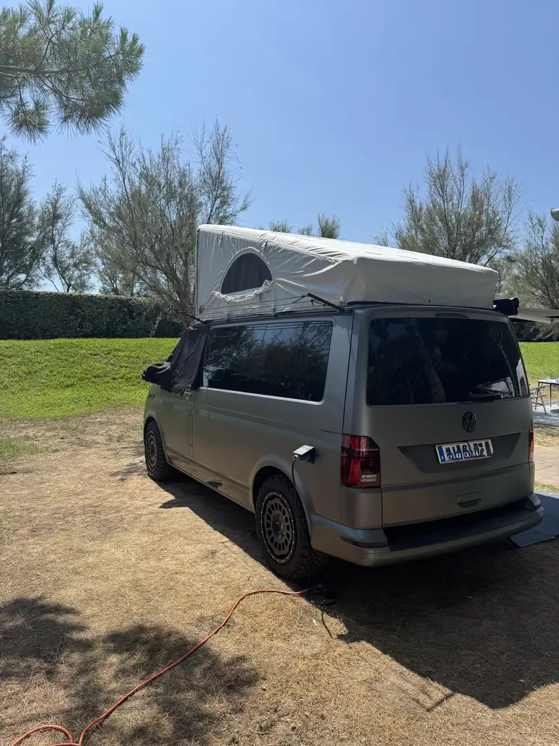 Volkswagen T6.1 California Beach Edition Camper 4MOTION TDI Grau - 2
