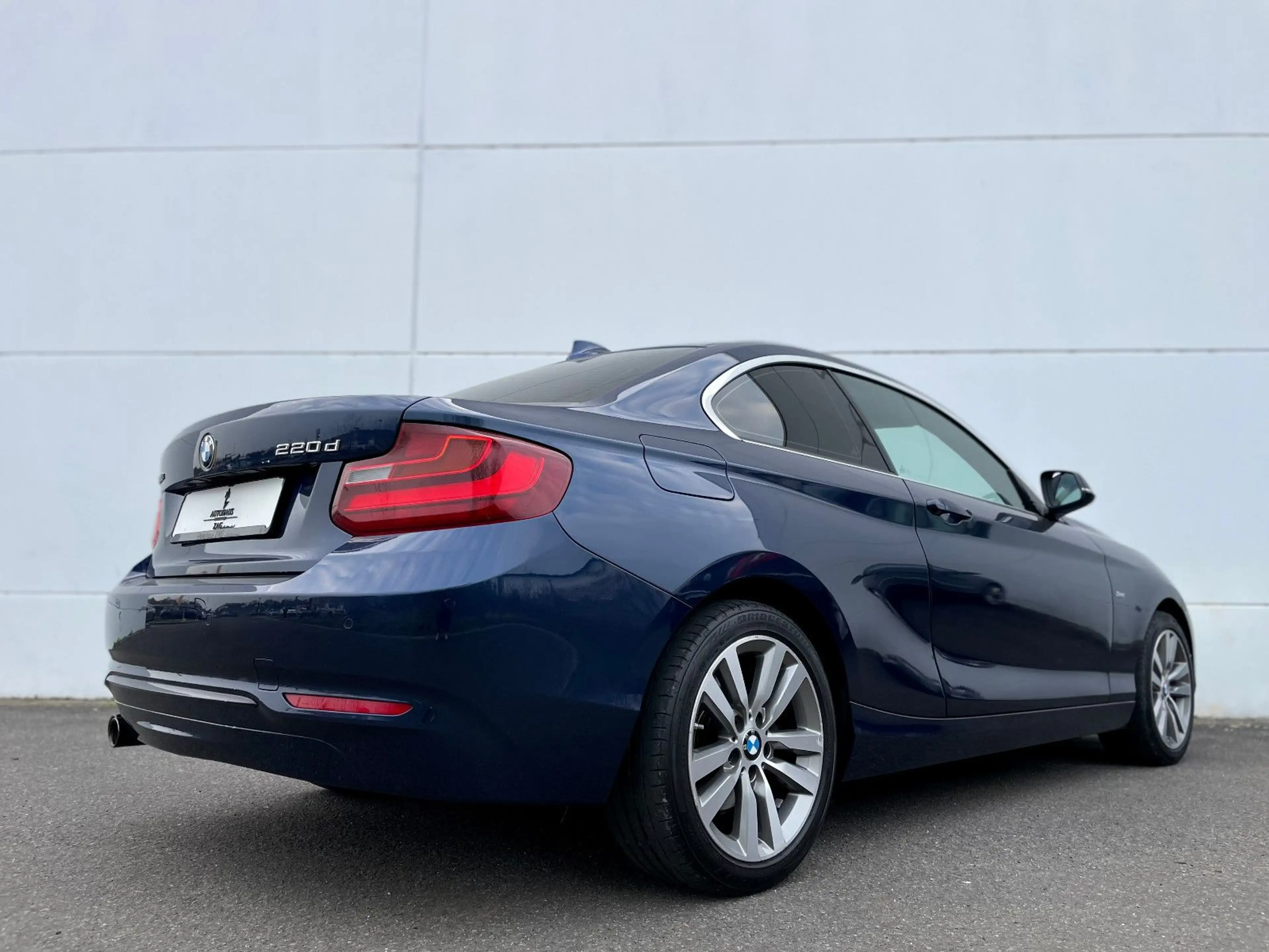 BMW 220 d Coupe xDrive Sport *Bi-XENON*T.LEDER*NAVI* — photo 9