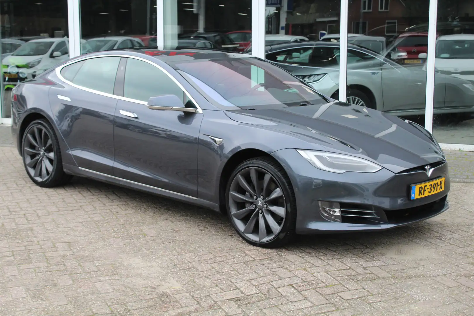Tesla Model S 100D Gris - 2