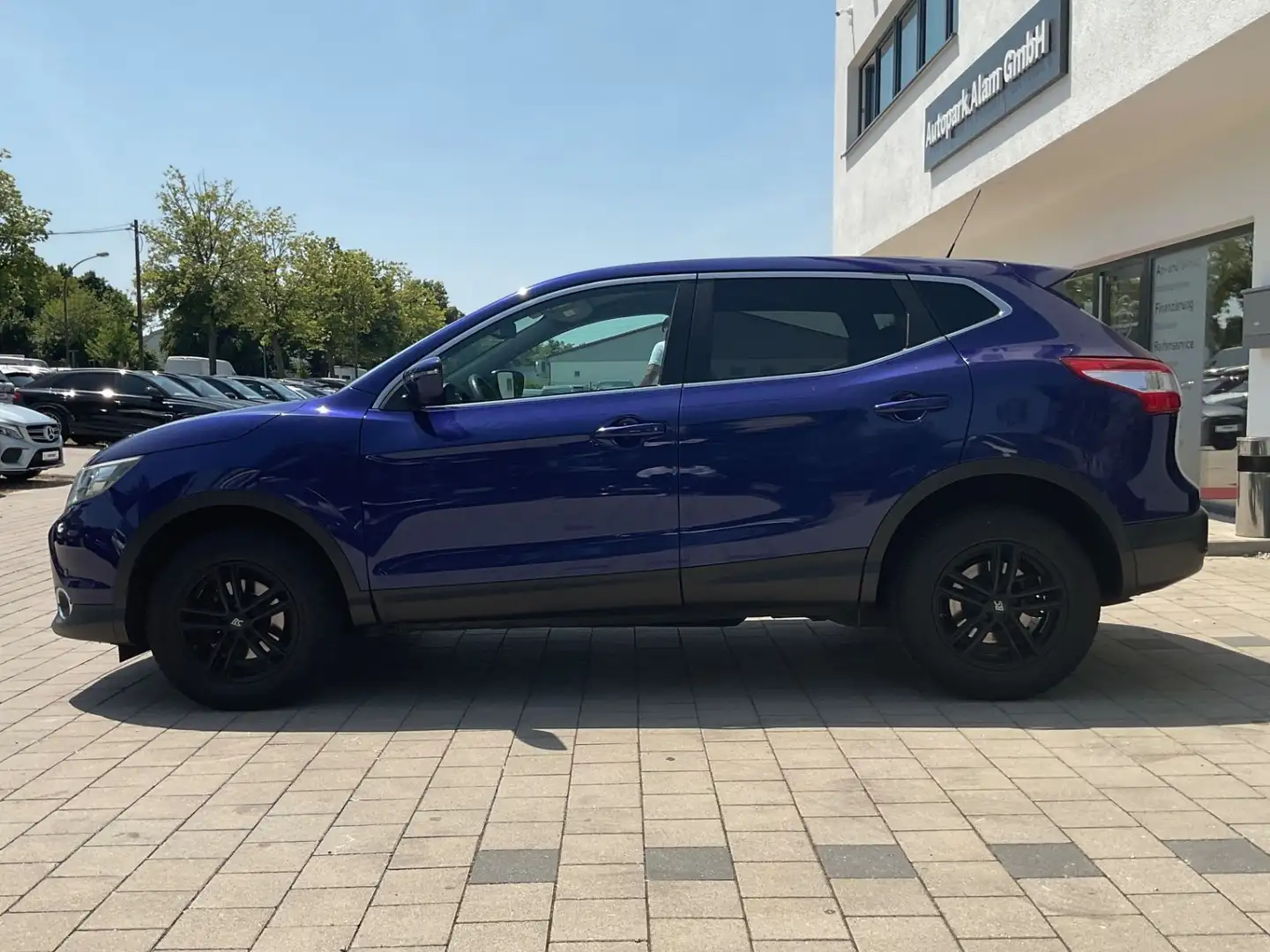 Nissan Qashqai N-Connecta  Navi Temp. 360° Ambiente Bleu - 2