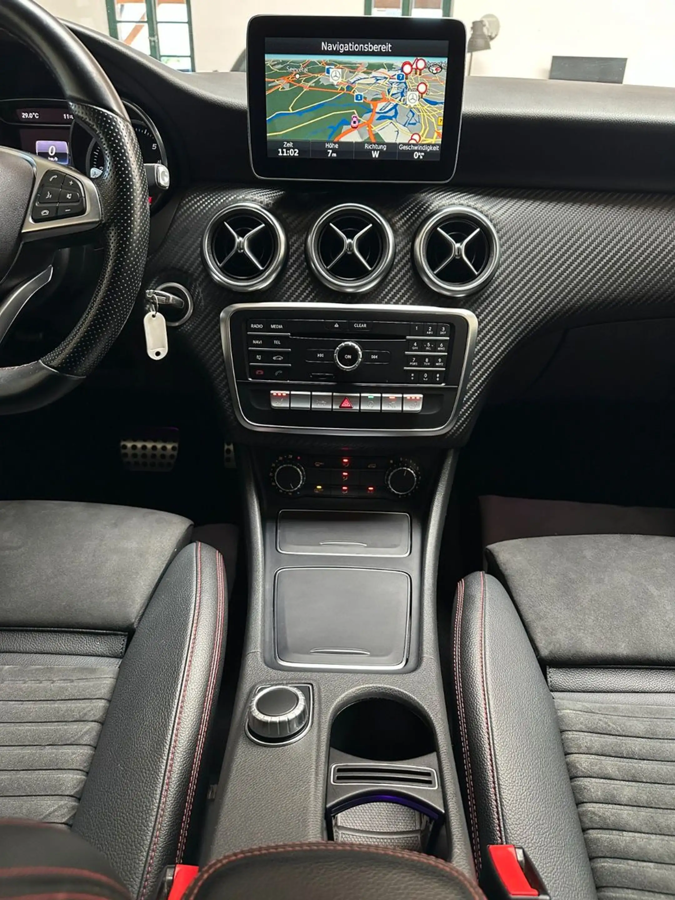 Mercedes-Benz A 200 CDI 7G-tronic AMG Line Sportpaket 136 PS — photo 13