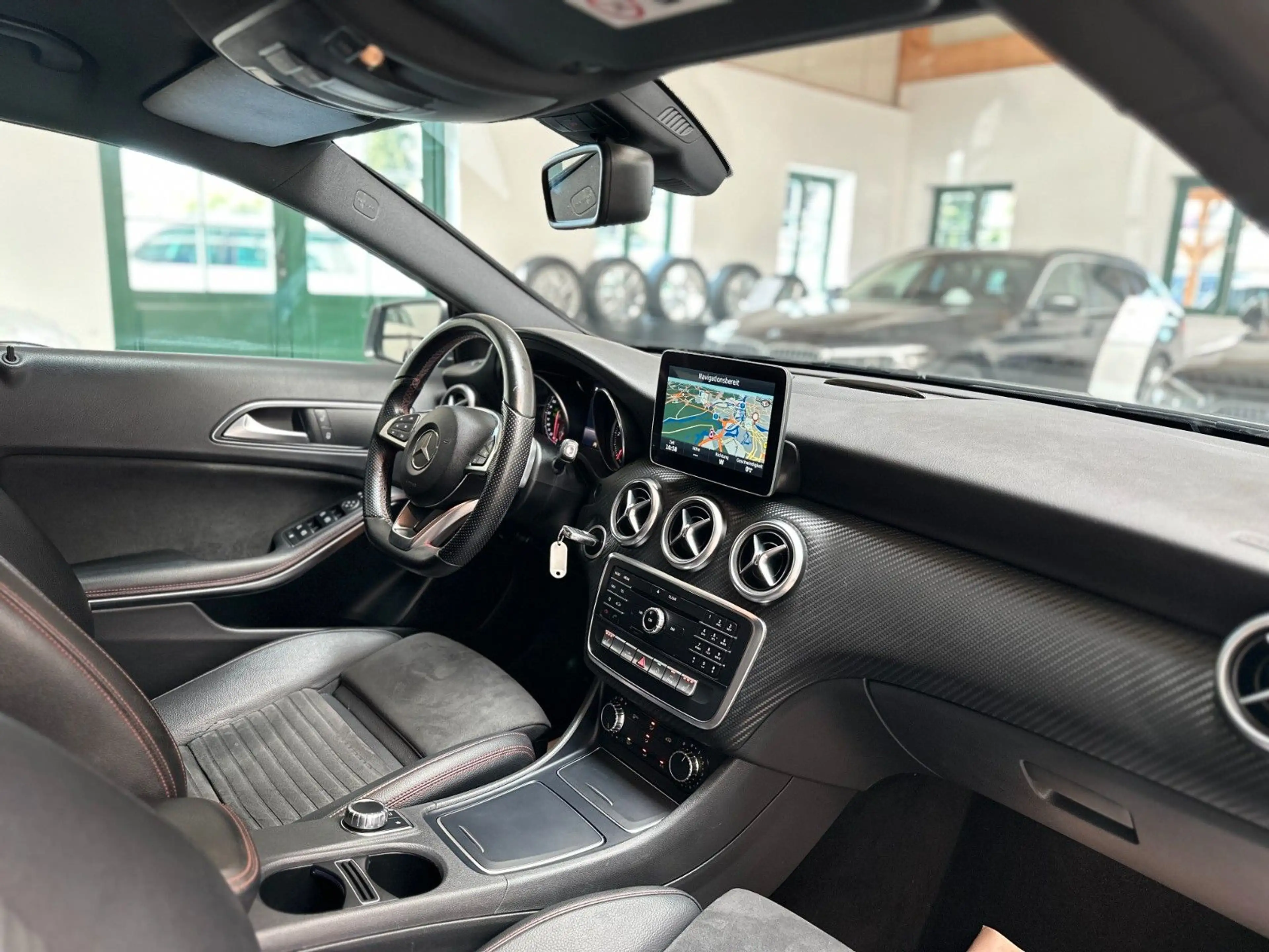Mercedes-Benz A 200 CDI 7G-tronic AMG Line Sportpaket 136 PS — photo 8