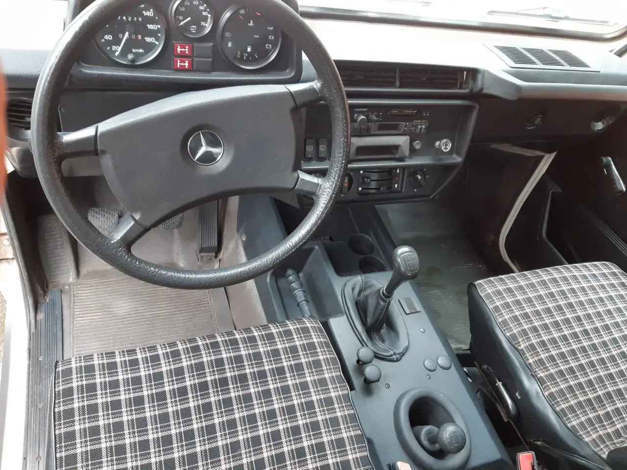 Mercedes-Benz G 230 230 GE - 5-Gang - sehr gesunder Zustand, foto 7