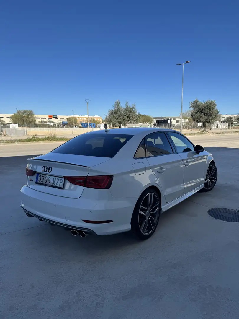 Audi A3 Sedán 2.0TDI CD S line edition S-T 150 (4.75) - 2