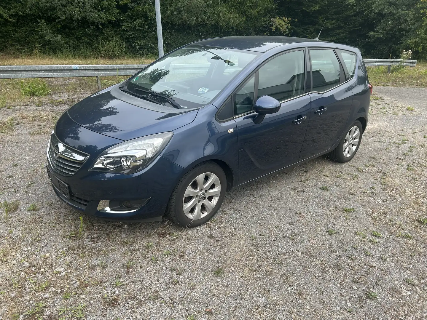 Opel Meriva Innovation Bleu - 1