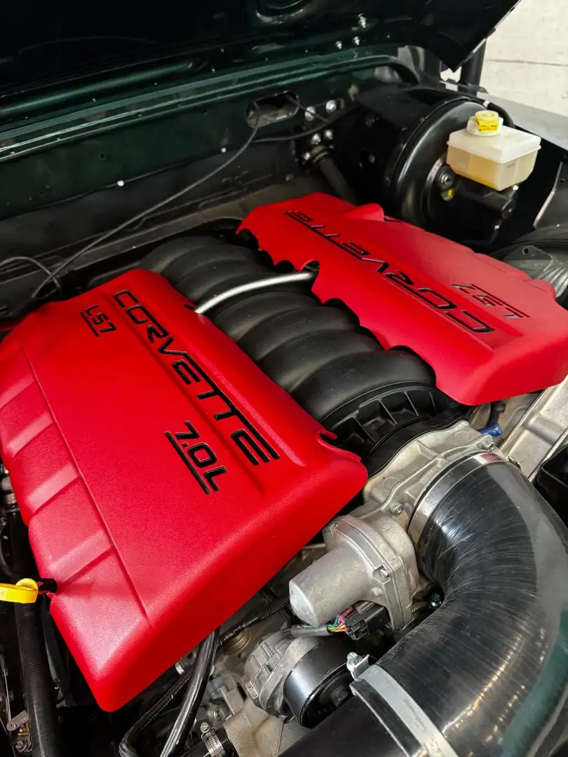 Land Rover Defender V8 PickUp Grün - 2