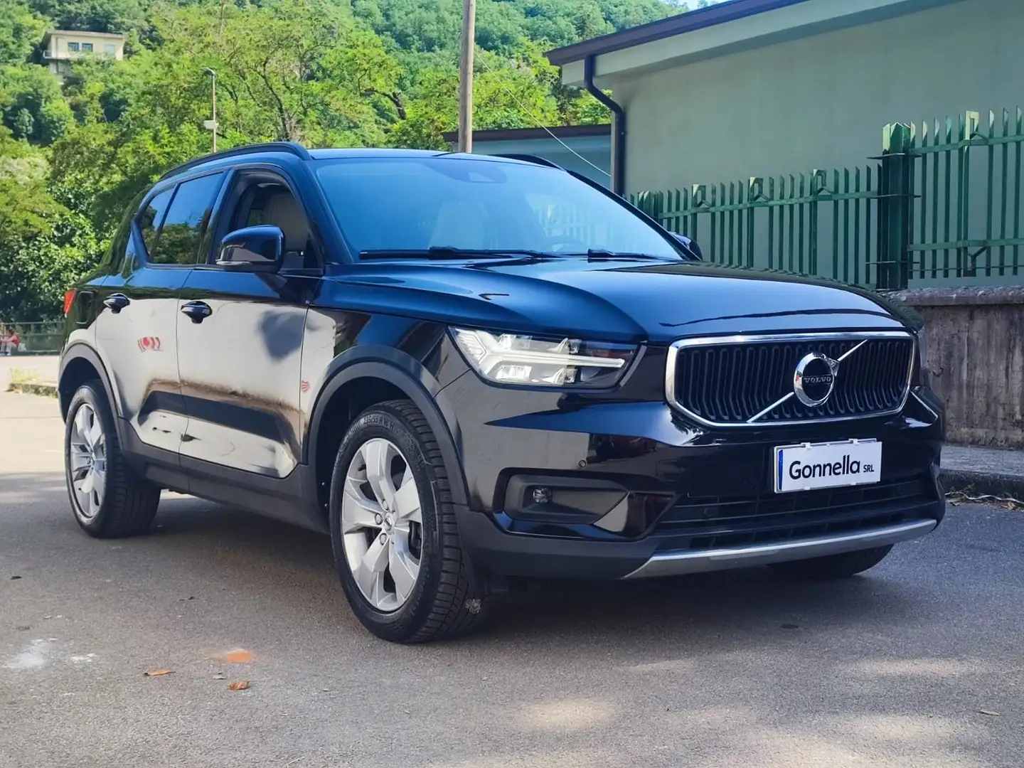 Volvo XC40 2.0 d3 Business geartronic Nero - 1