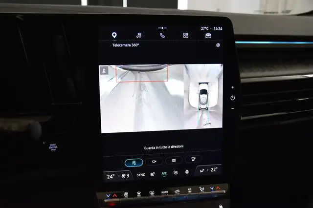 Renault Austral view 11