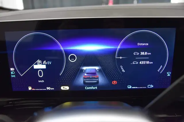 Renault Austral view 9