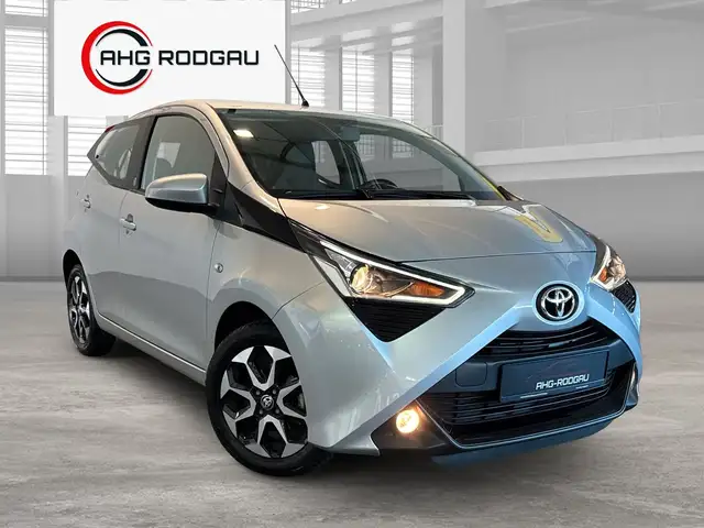 Toyota Aygo (X) x play TeamD X business/ X look/DAB/CarPlay