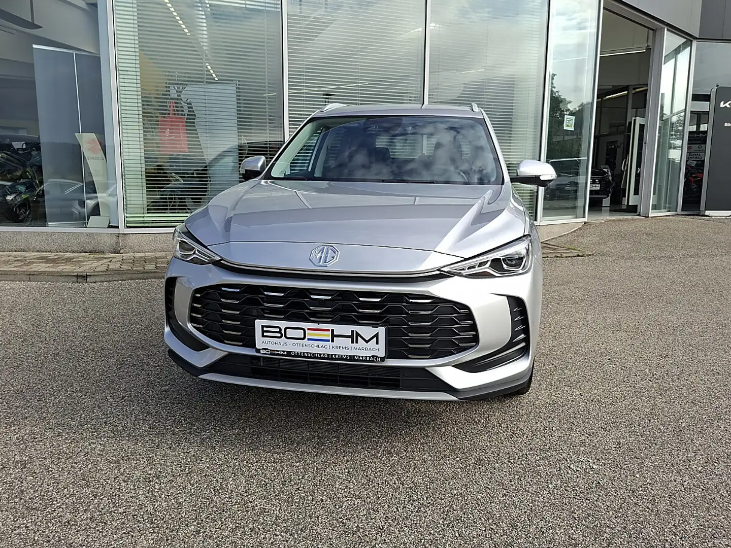 MG ZS 1.5 Hybrid+ Luxury + Panoramaschiebedach Silber - 2