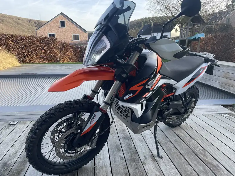 KTM 890 Adventure - foto 7