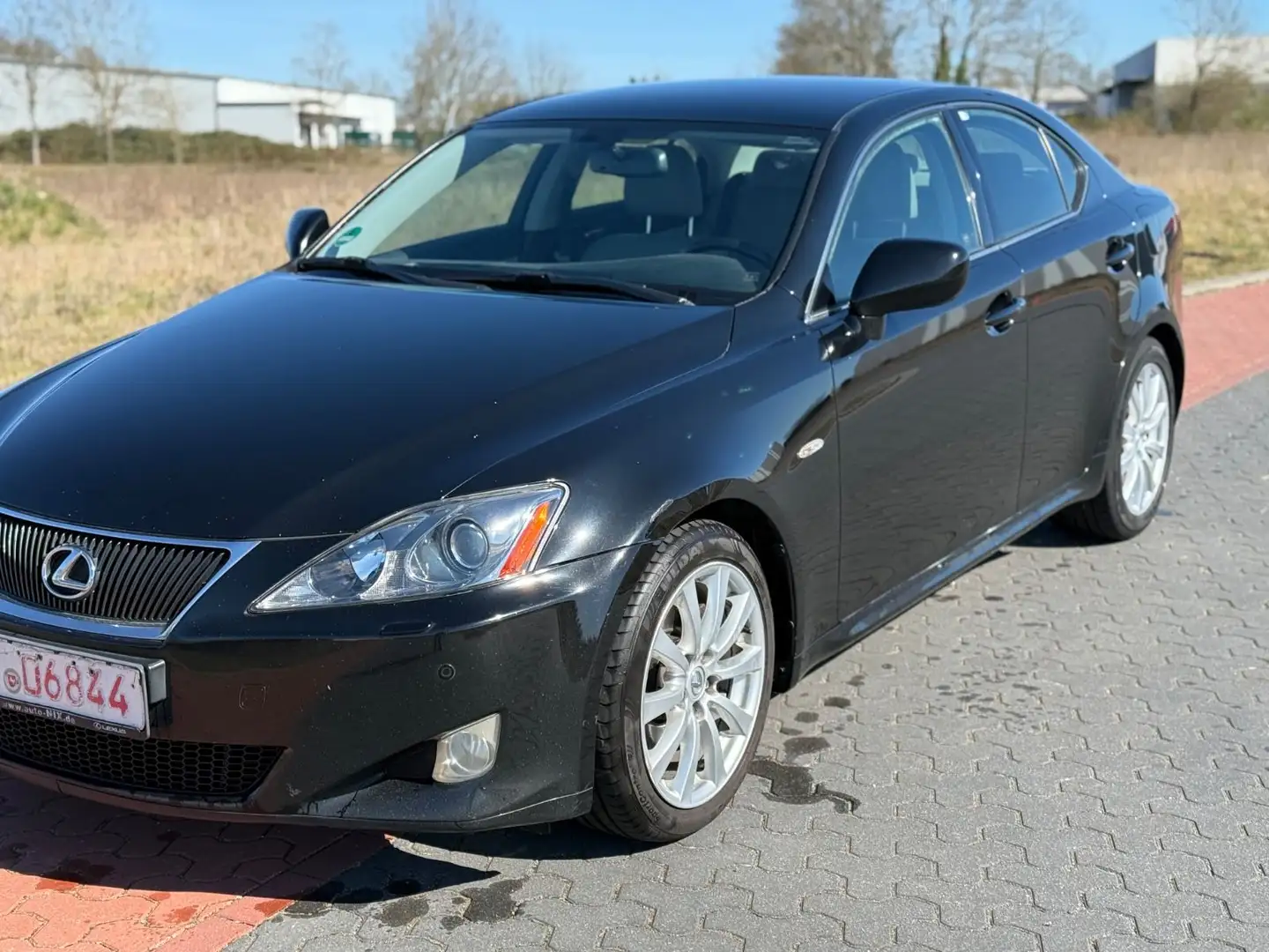 Lexus IS 250 luxury Schwarz - 2