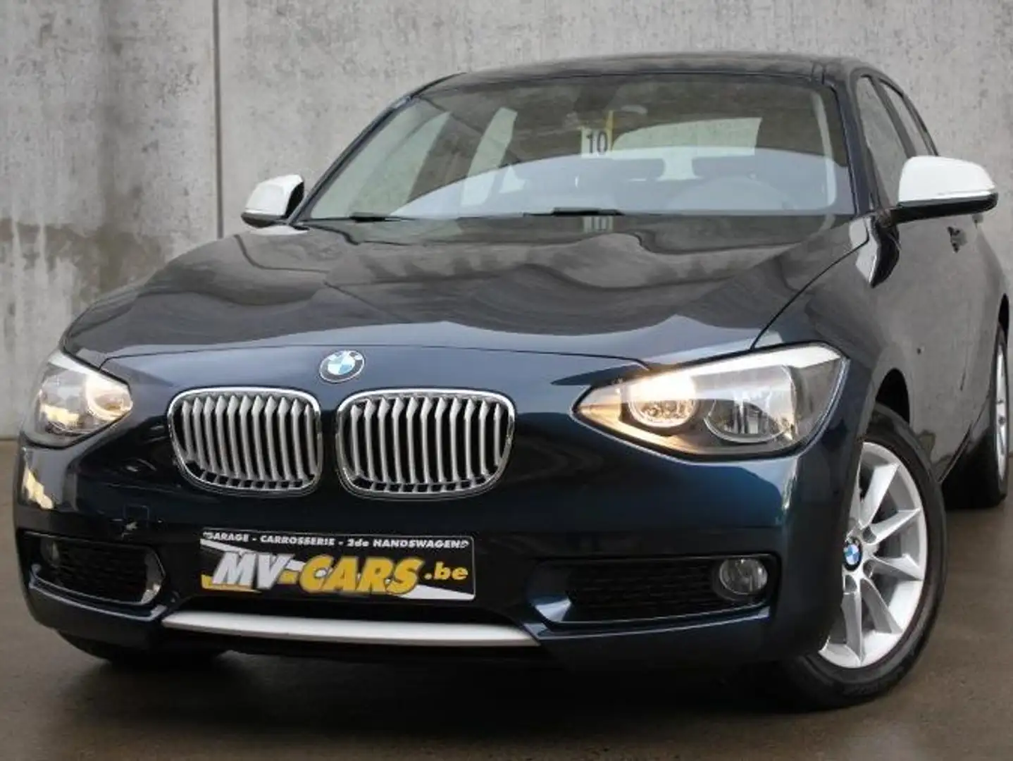 BMW 116 116i Urban Line/Multistuur/ Scherm Blauw - 1