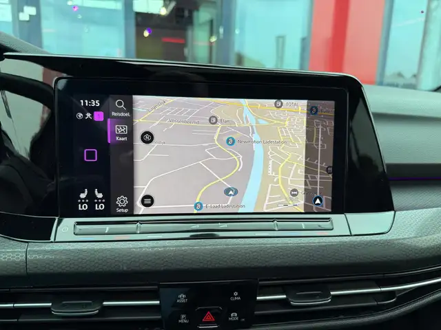 Volkswagen Golf view 14