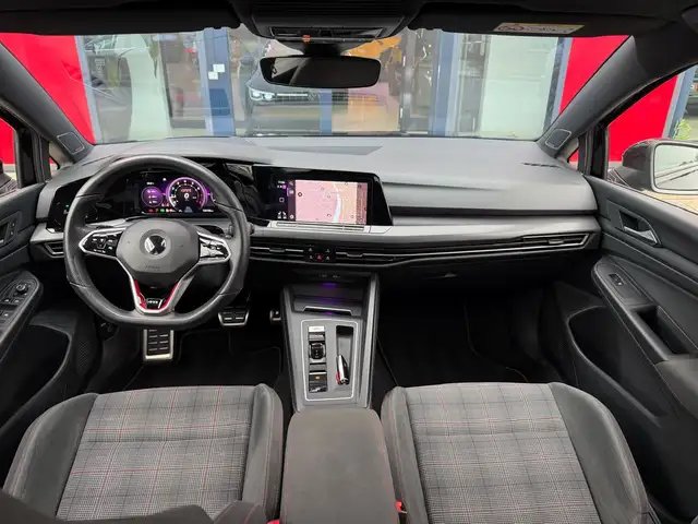 Volkswagen Golf view 16