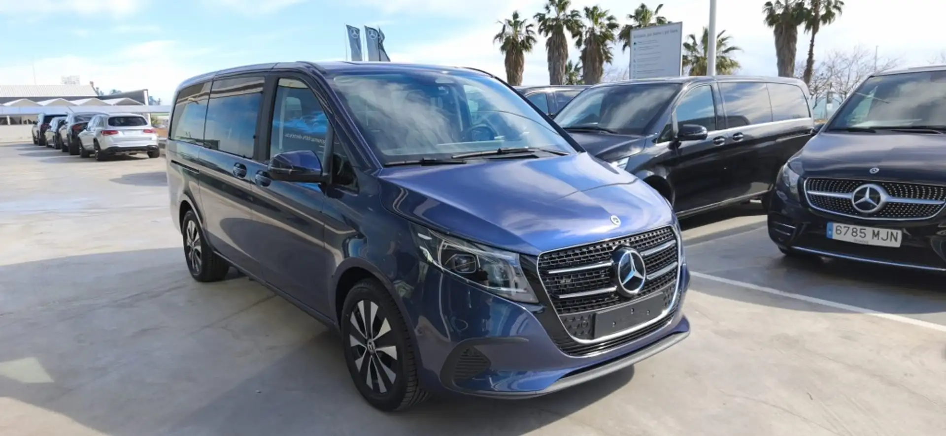 Mercedes-Benz V 220 220d Largo Style Azul - 2