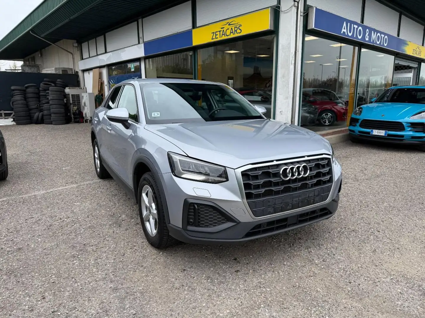 Audi Q2 35 TFSI S tronic Grey - 1