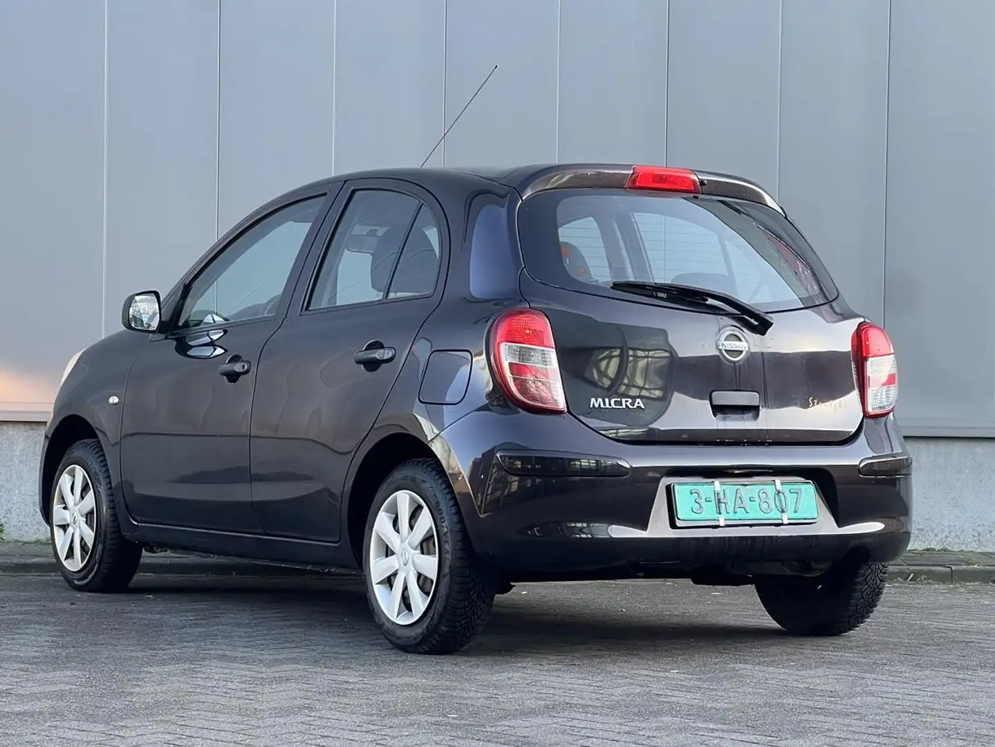 Nissan Micra 1.2 DIG-S Acenta Zwart - 2