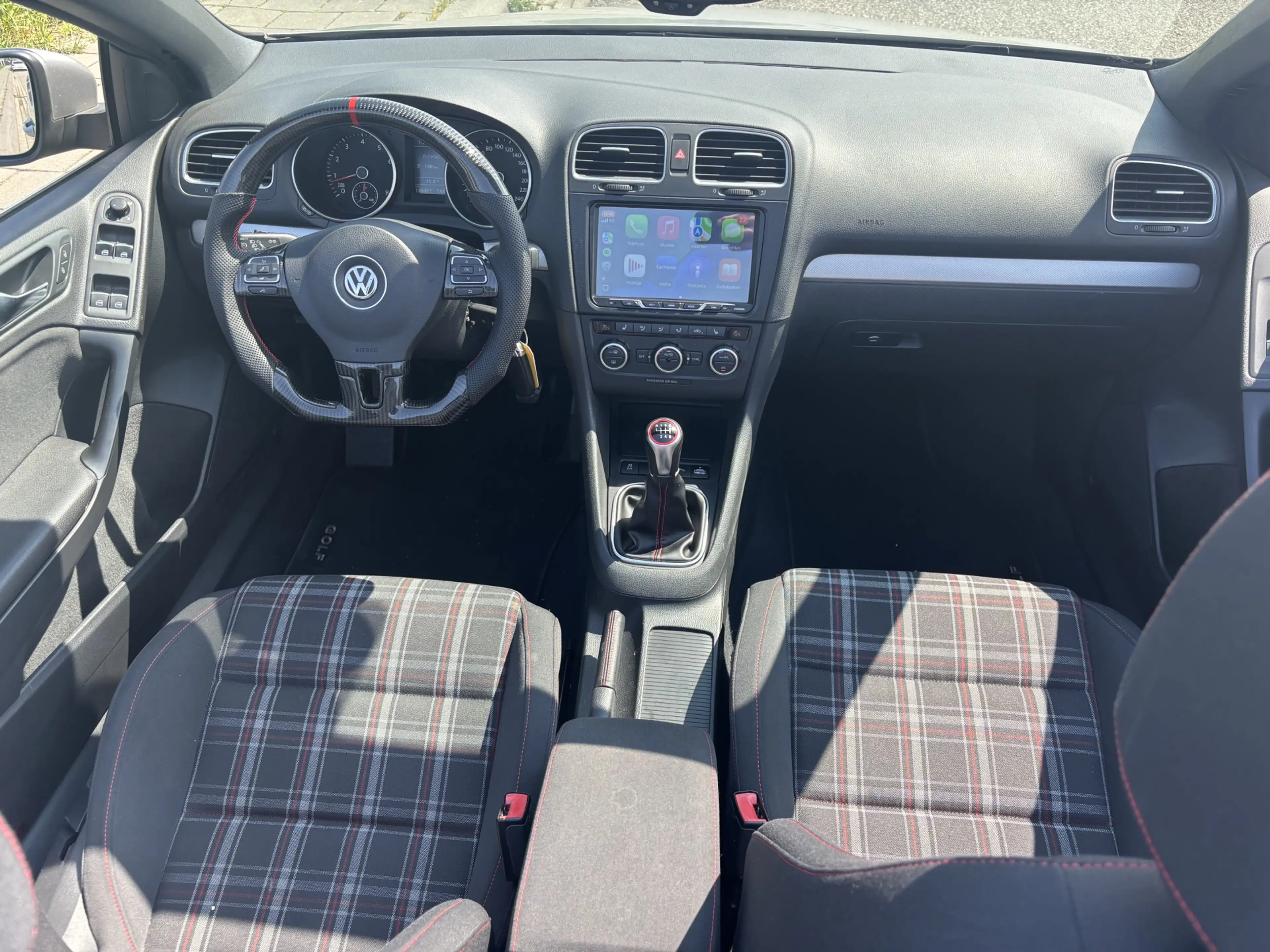 Volkswagen Golf Cabriolet 1.2 TSI BlueMotion 150 pk — photo 4