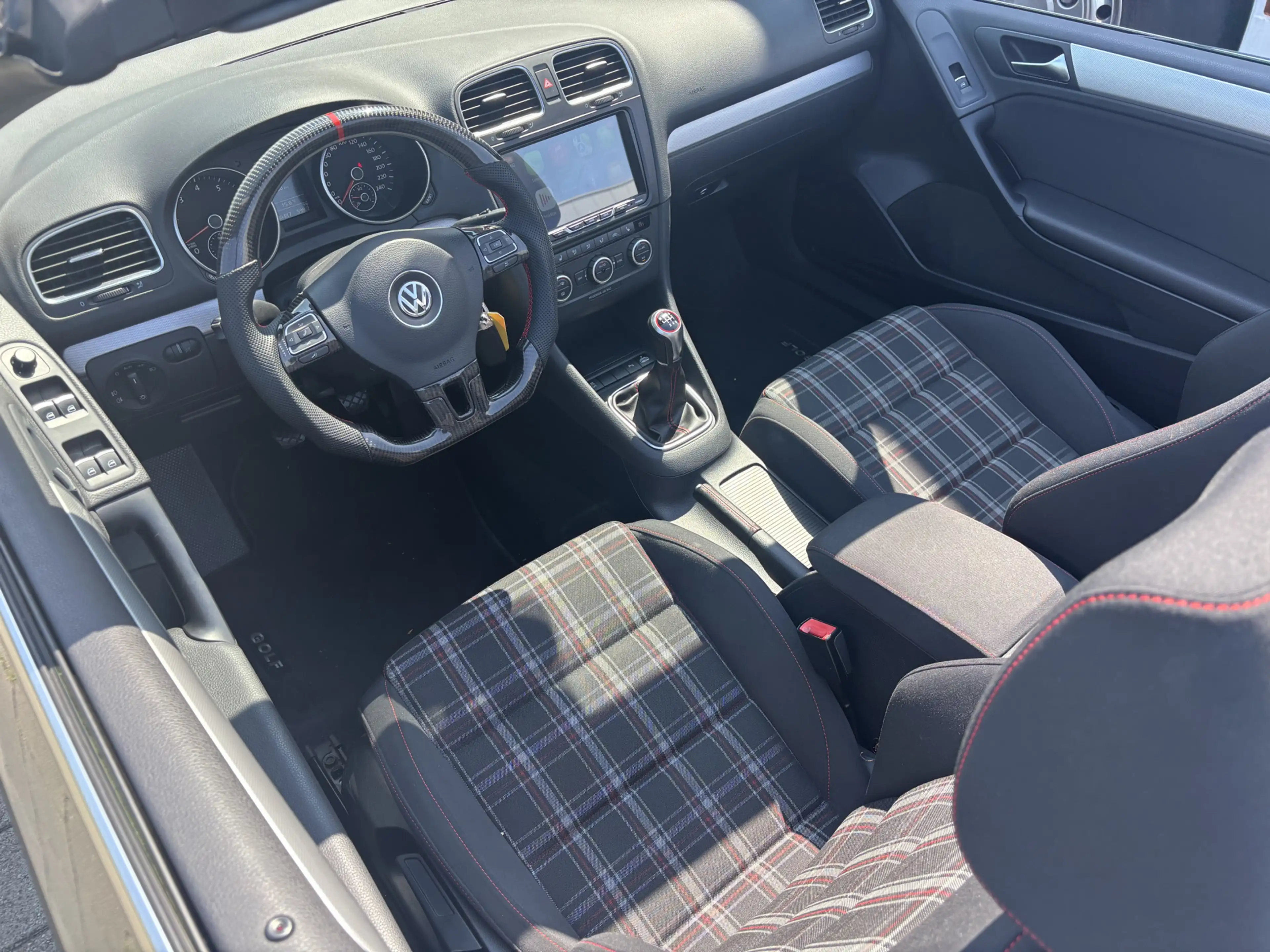 Volkswagen Golf Cabriolet 1.2 TSI BlueMotion 150 pk — photo 5