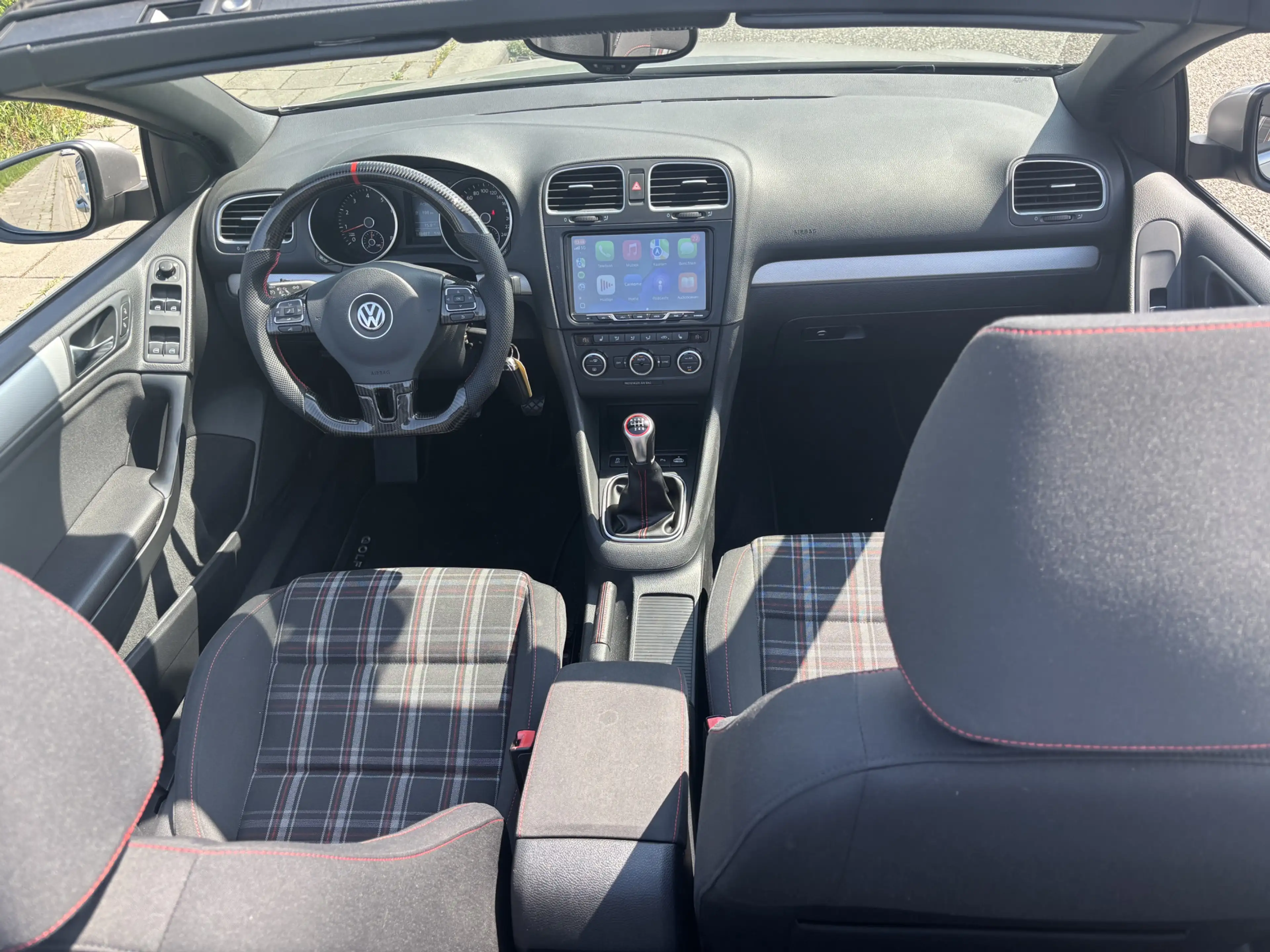 Volkswagen Golf Cabriolet 1.2 TSI BlueMotion 150 pk — photo 17
