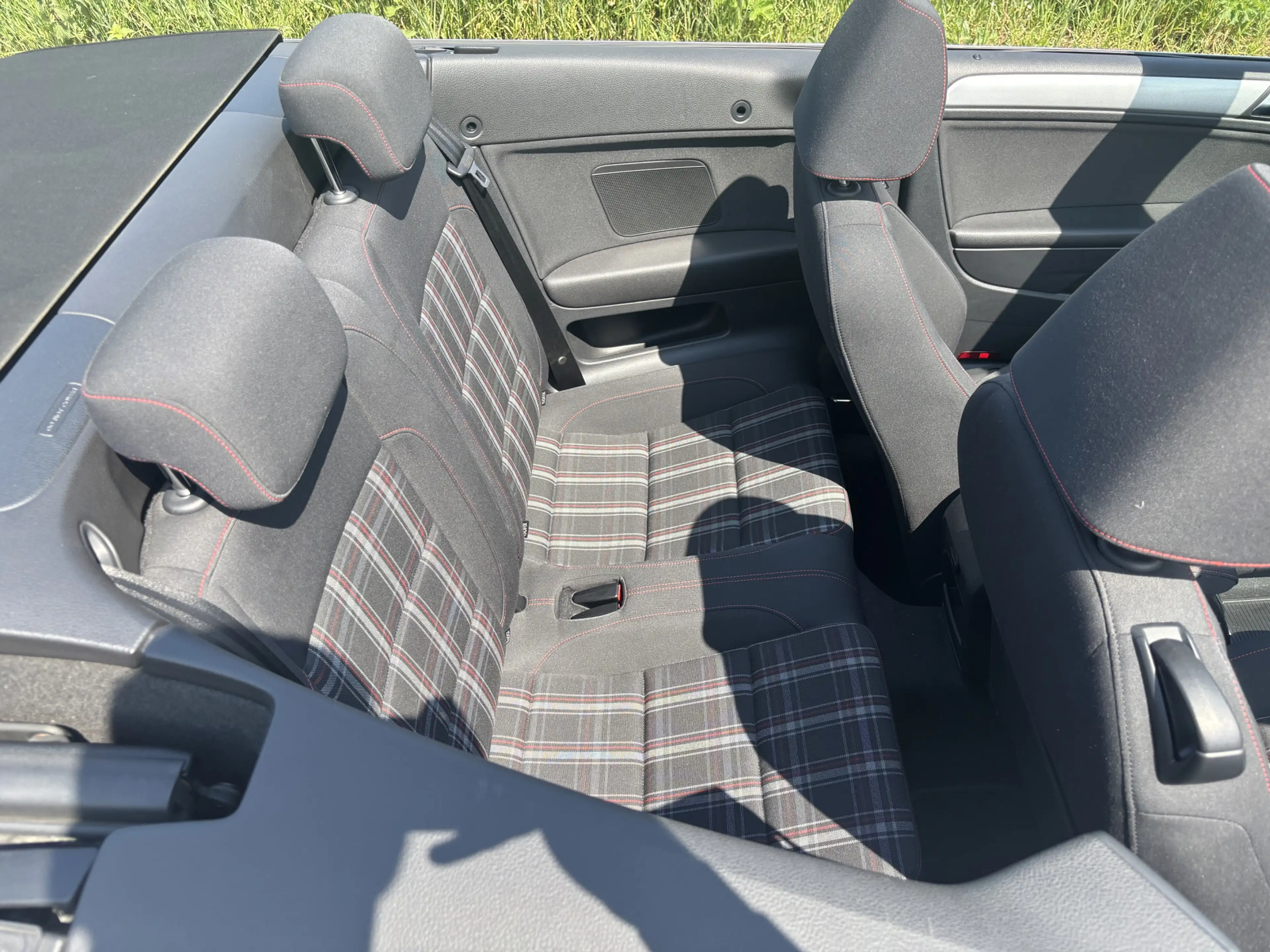Volkswagen Golf Cabriolet 1.2 TSI BlueMotion 150 pk — photo 13