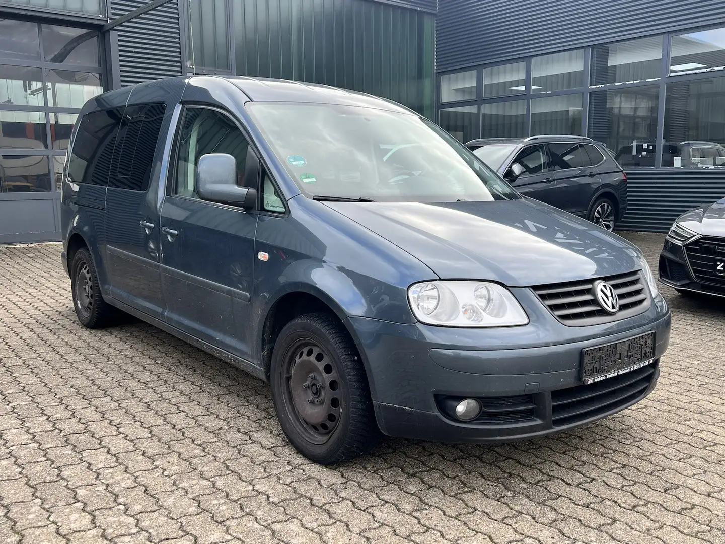 Volkswagen Caddy 1.6*7-SITZER*KLIMA*PDC*SITZ-HZG* Gris - 1