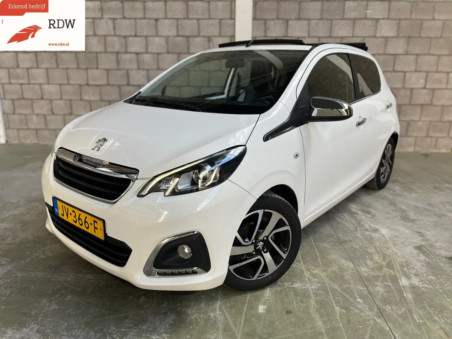 Peugeot 108 1.0 e-VTi Allure TOP CABRIO l AIRCO l LM-VELGEN Wit - 1