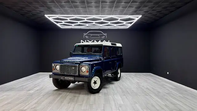 Land Rover Defender 110 2.5TD5 SW SE