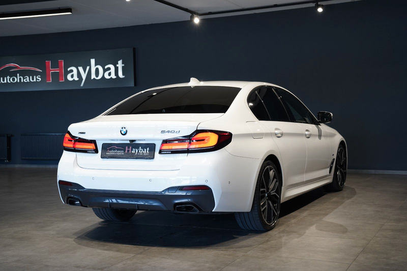 BMW 540 d xDrive M Sport Laser-ACC-HuD-H&K-RFK-StaHzg — photo 7