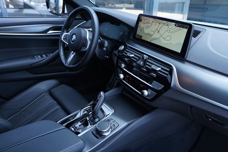 BMW 540 d xDrive M Sport Laser-ACC-HuD-H&K-RFK-StaHzg — photo 12
