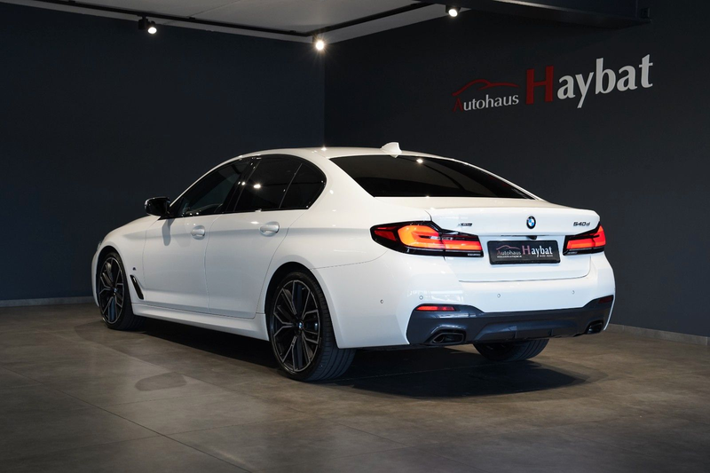 BMW 540 d xDrive M Sport Laser-ACC-HuD-H&K-RFK-StaHzg — photo 5