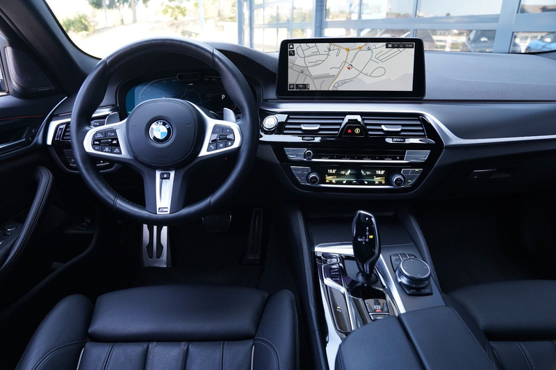 BMW 540 d xDrive M Sport Laser-ACC-HuD-H&K-RFK-StaHzg — photo 10