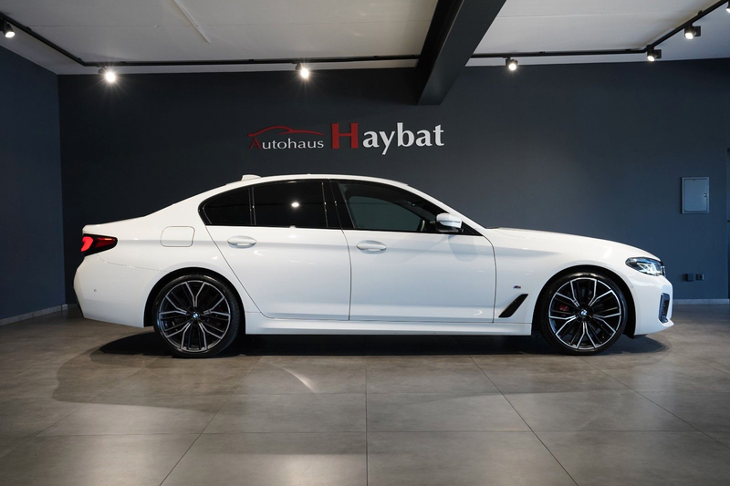 BMW 540 d xDrive M Sport Laser-ACC-HuD-H&K-RFK-StaHzg — photo 4