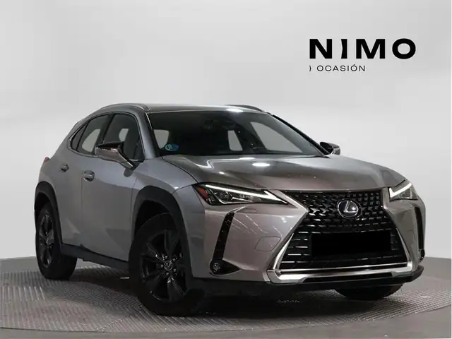 Lexus UX 250h Premium 4WD