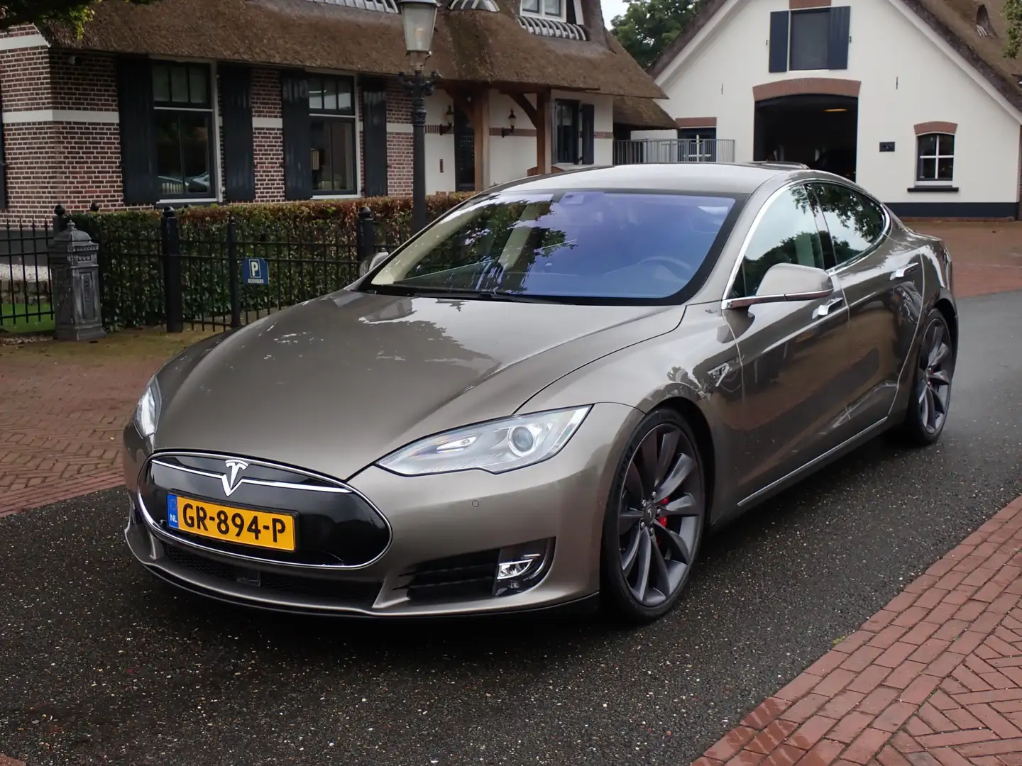 Tesla Model S P85D 701PK Performance *!* FREE SUC *!* 7p 92% soh Grijs - 1