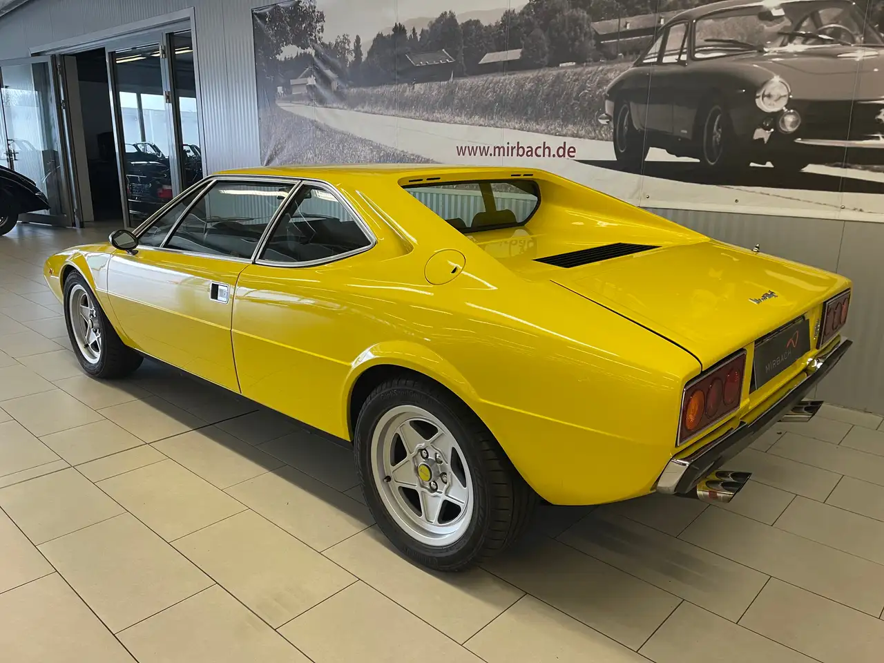 Ferrari 308 GT4 Dino 2+2 - Becker Auslieferung, foto 8