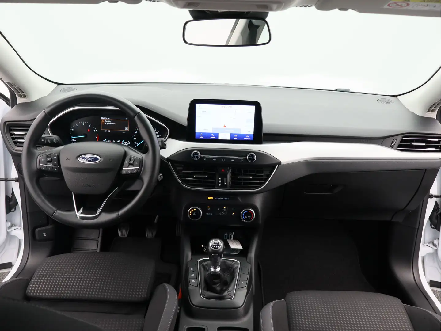 Ford Focus Wagon 1.0 EcoBoost Hybrid Trend Edition Business/ Wit - 2