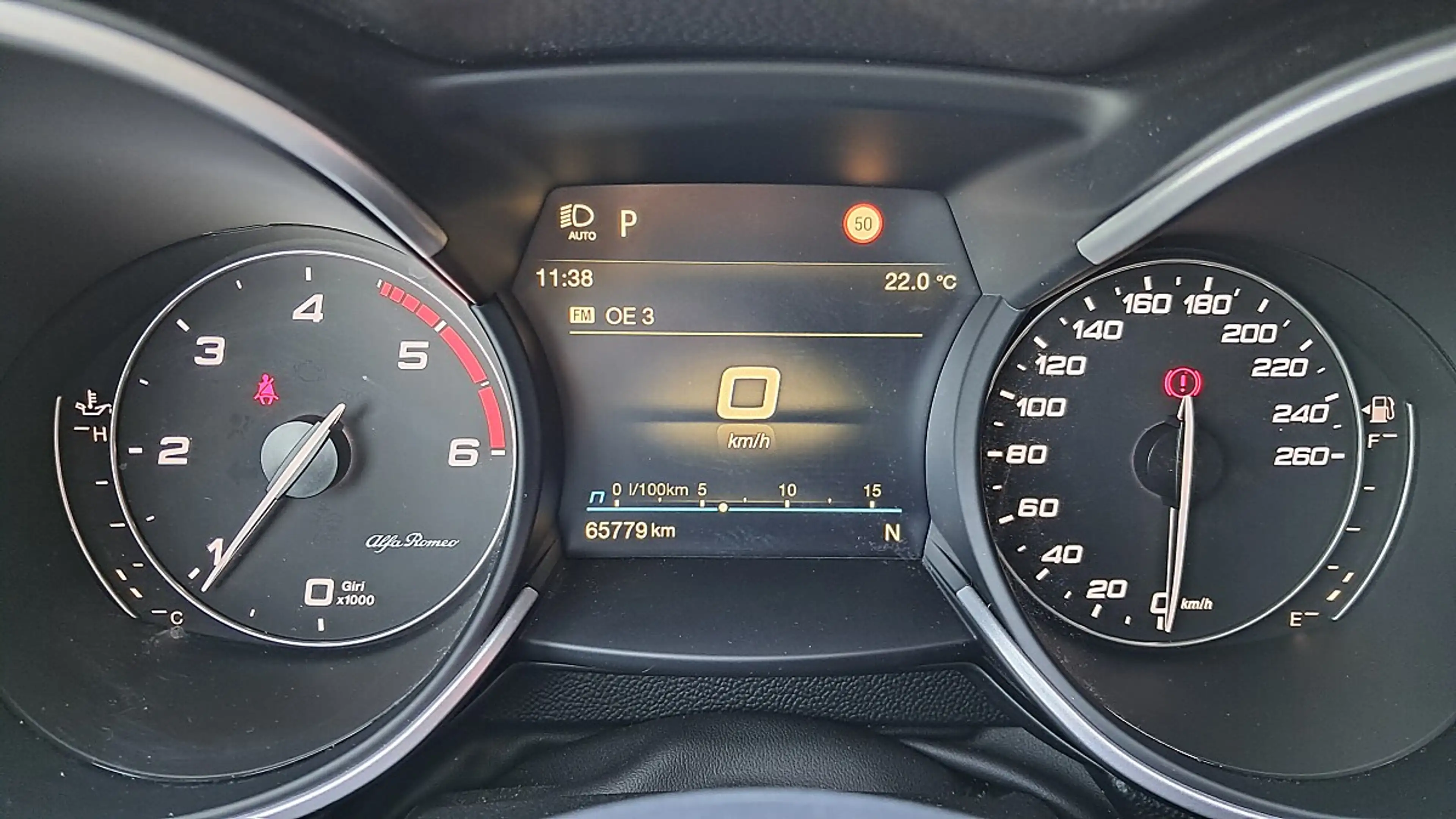 Alfa Romeo Stelvio 2.2 JTDM Business Q4 (EURO 6d) — photo 14